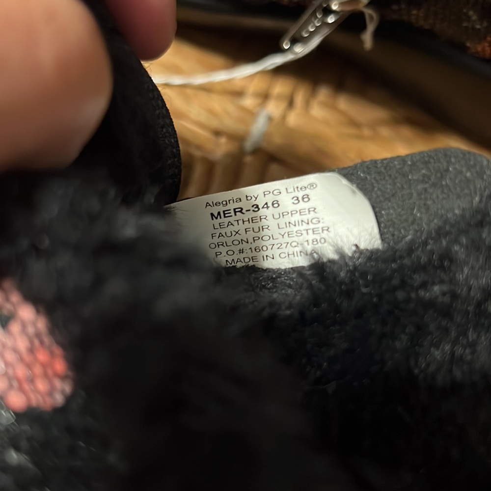 Brand new ankle boots - Picture 4 of 4